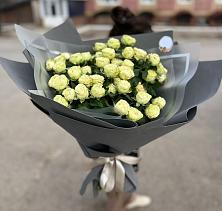 Букет Белые кустовые розы Солинеро #REPLACE_PRED# Гору-Подол